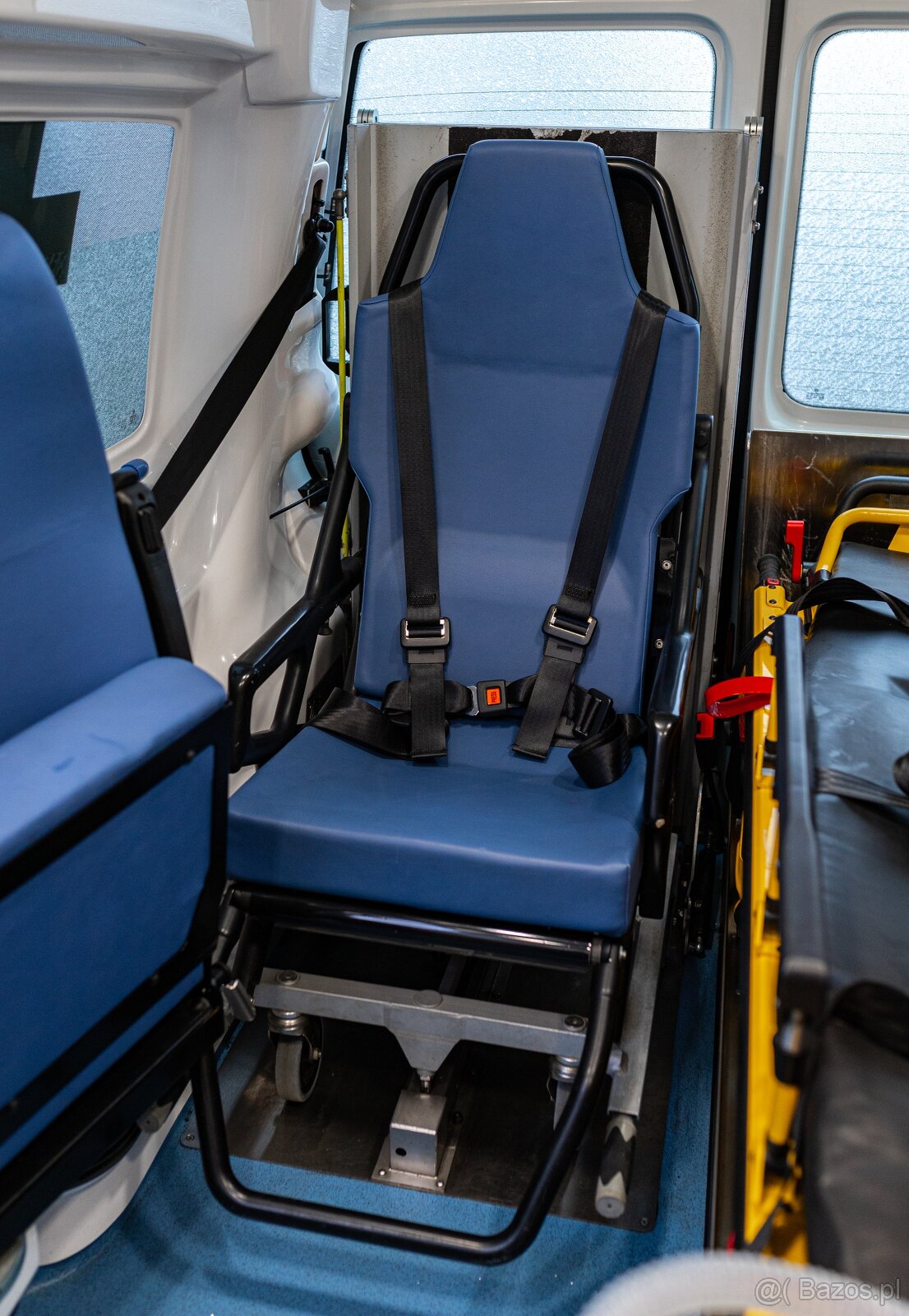 Fotele transportowe DLOUHY – sprawdzone, w doskonałym stanie