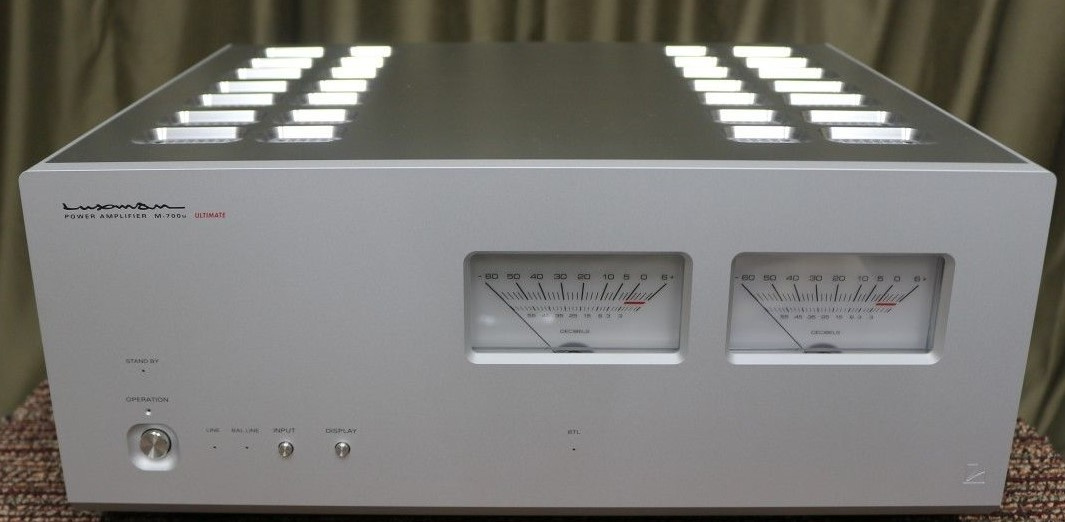 LUXMAN M-700u - 1.800 EURO