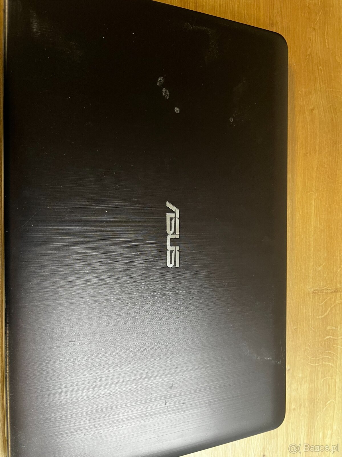 Sprzedam laptop ASUS R541U i5 z 2017 roku
