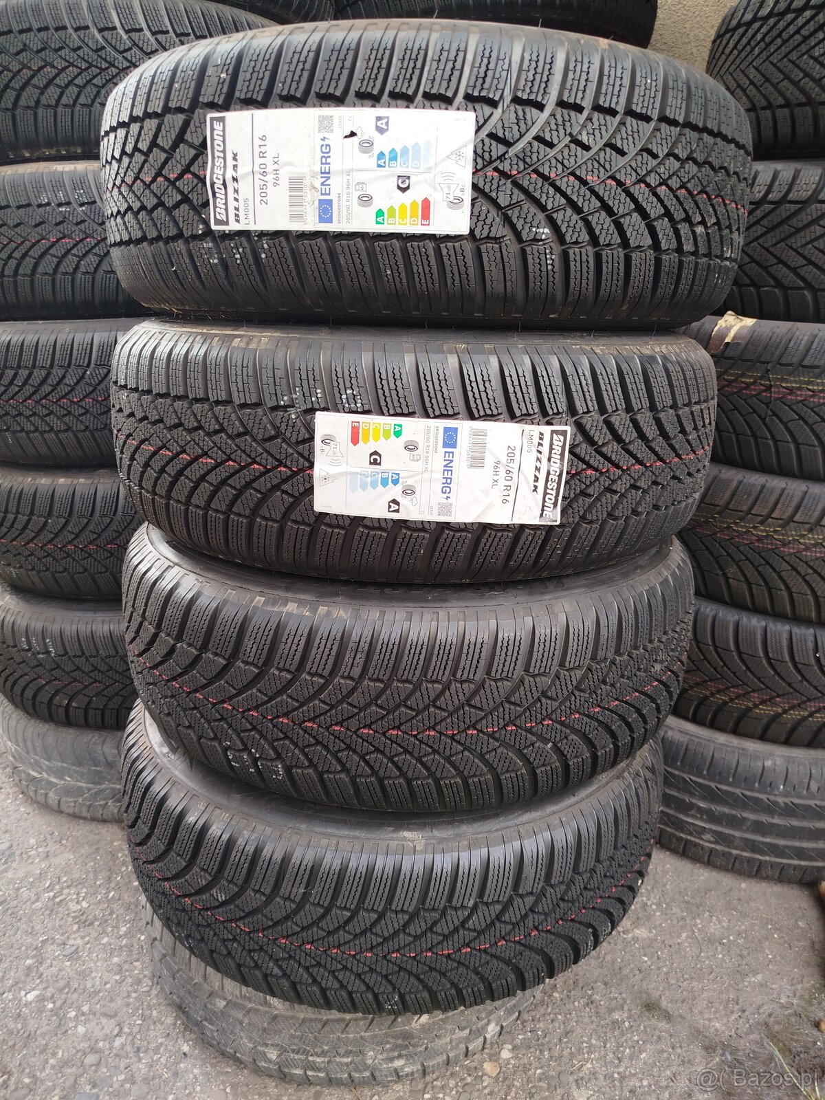 A96# Opony NOWE Zimowe 205/60/16" Bridgestone