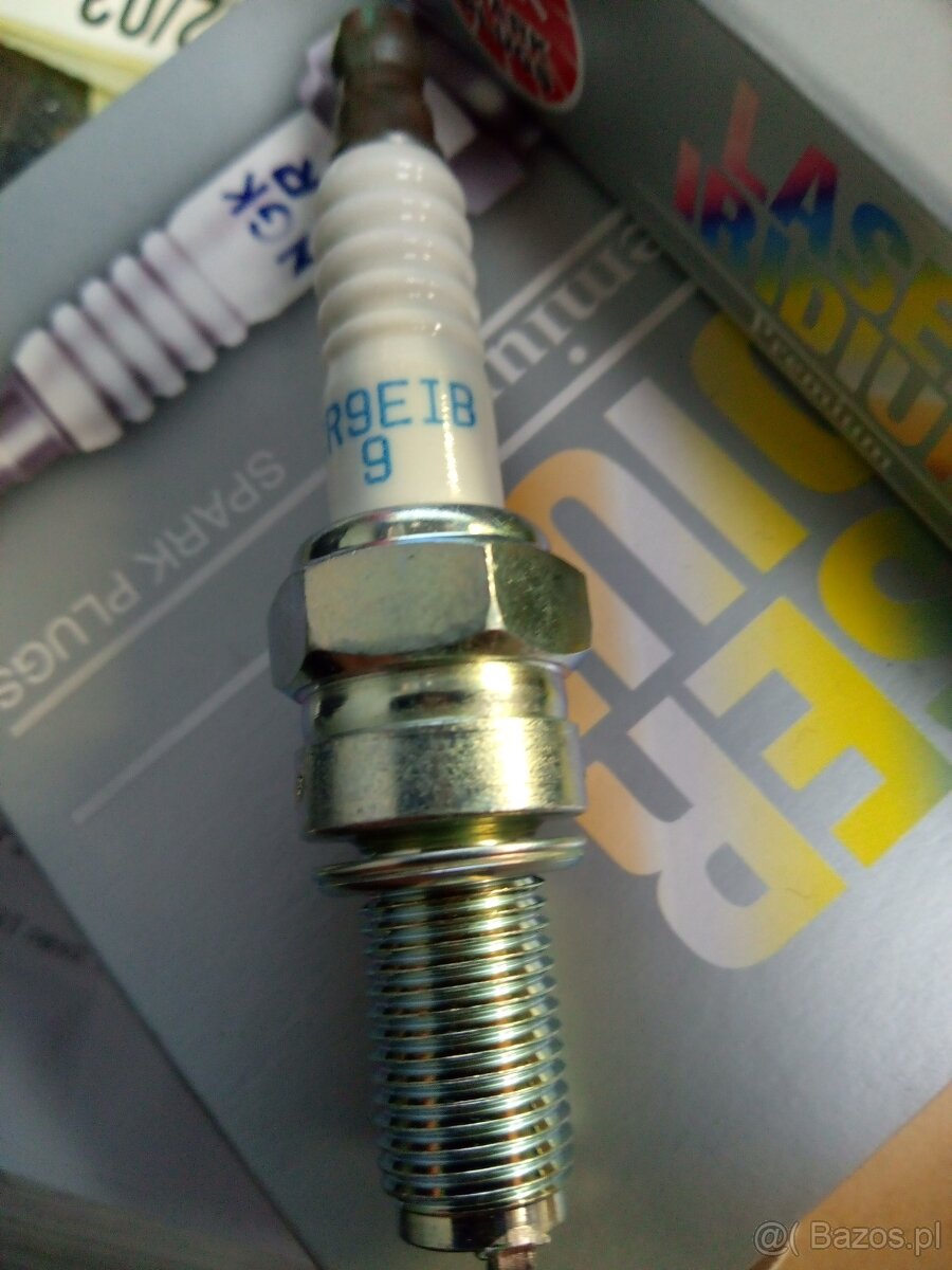 CR9EIB-9 świeca zapłonowa NGK