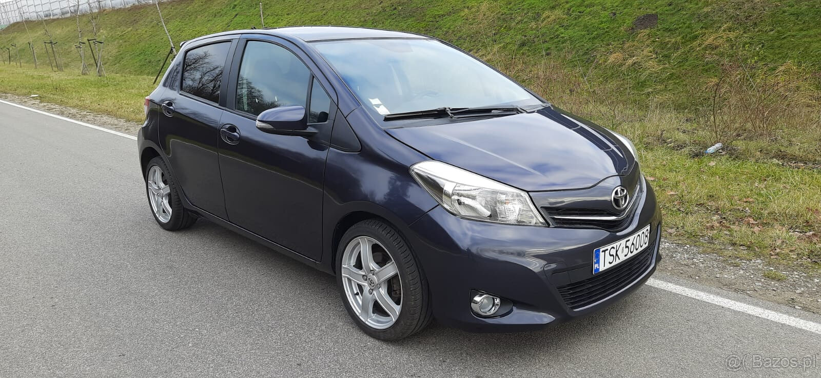 Yaris 1,4 D 90KM Comfort 2012r 186 800 km NAVI kamera zarej.