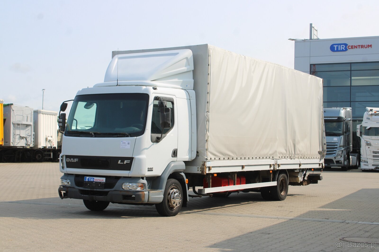 DAF FA LF 45.220, EURO 3, BOKI, HYDRAULIKA PRZÓD