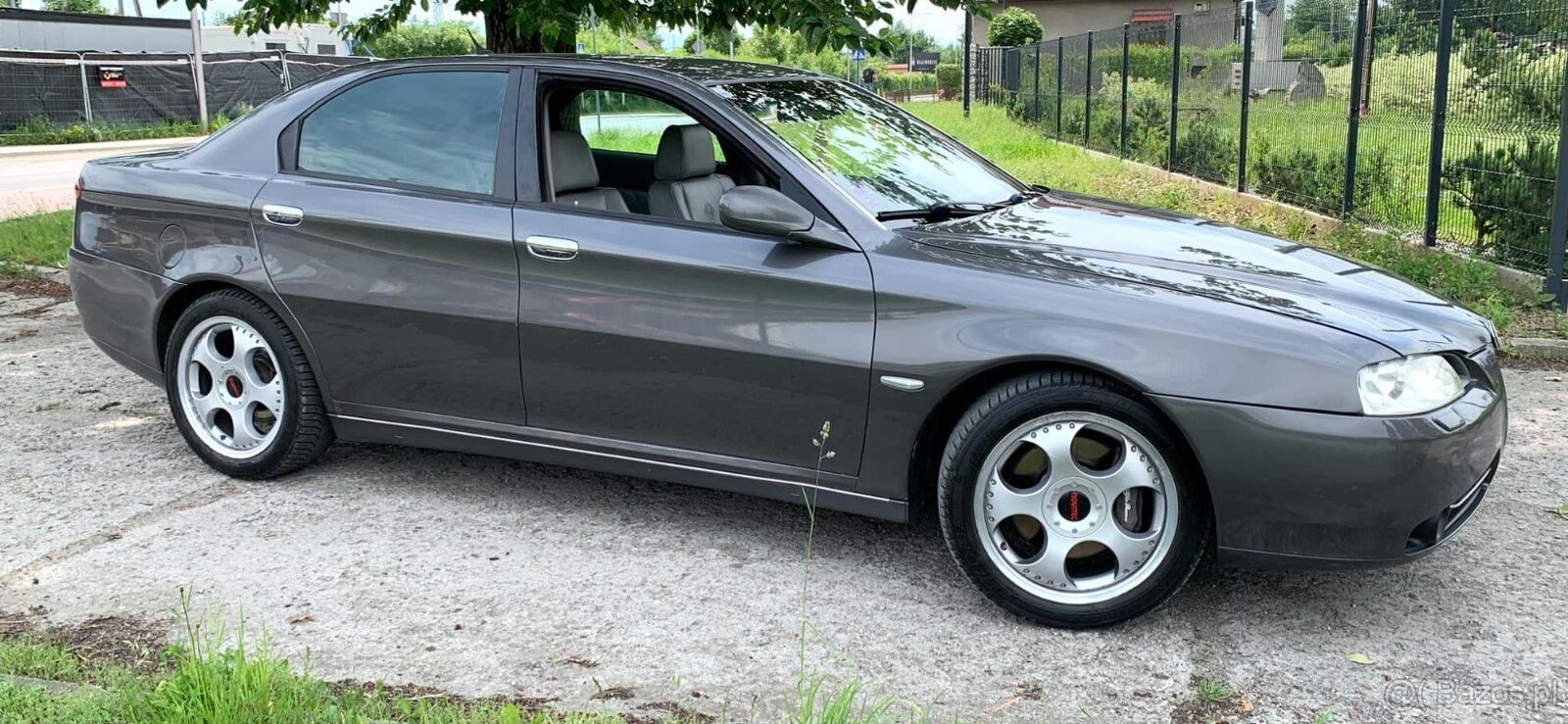Sprzedam piękna utrzymana alfe romeo 166 rok 2005 2.4 jtd