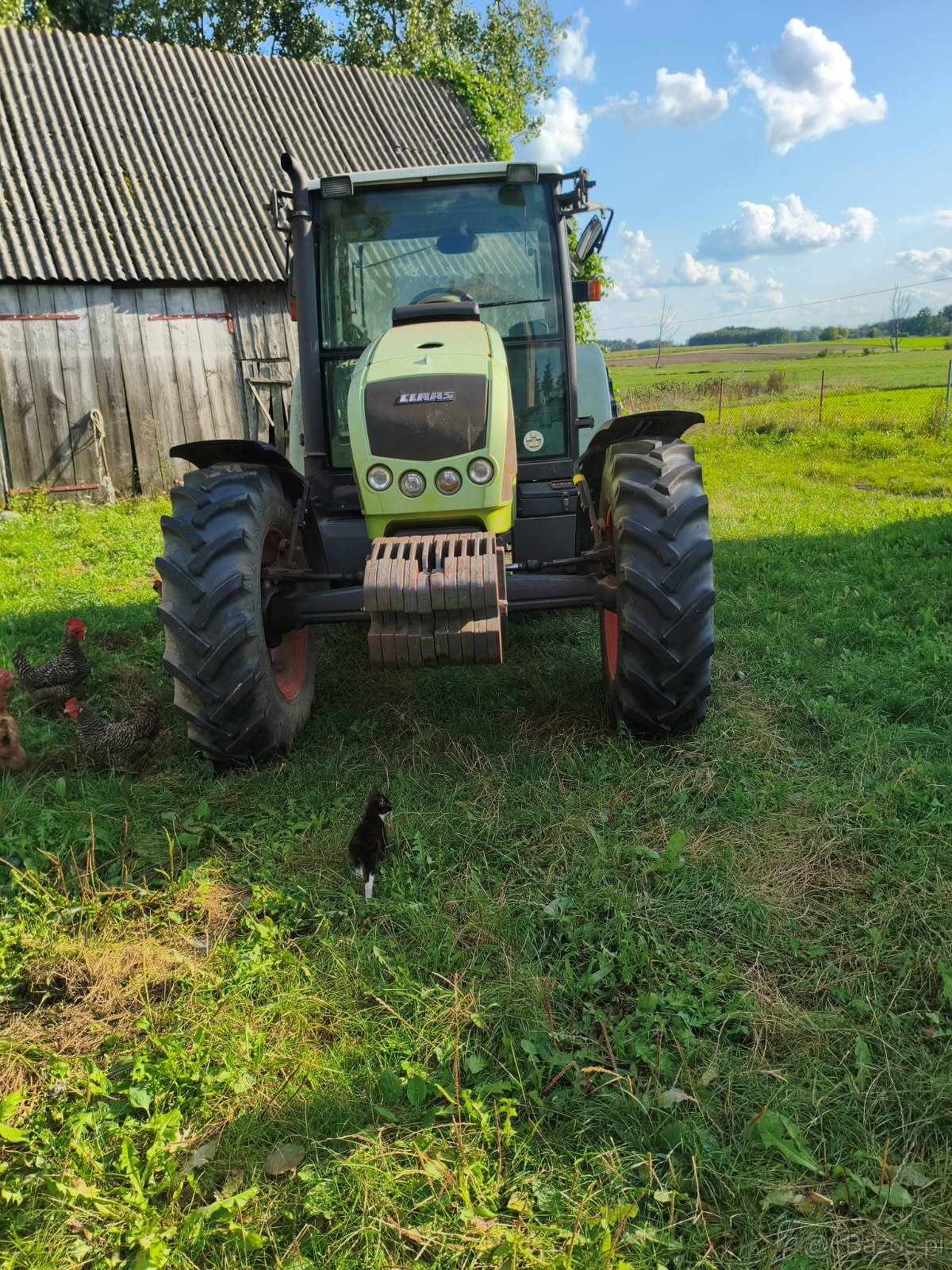 sprzedam ciągnik garażowany