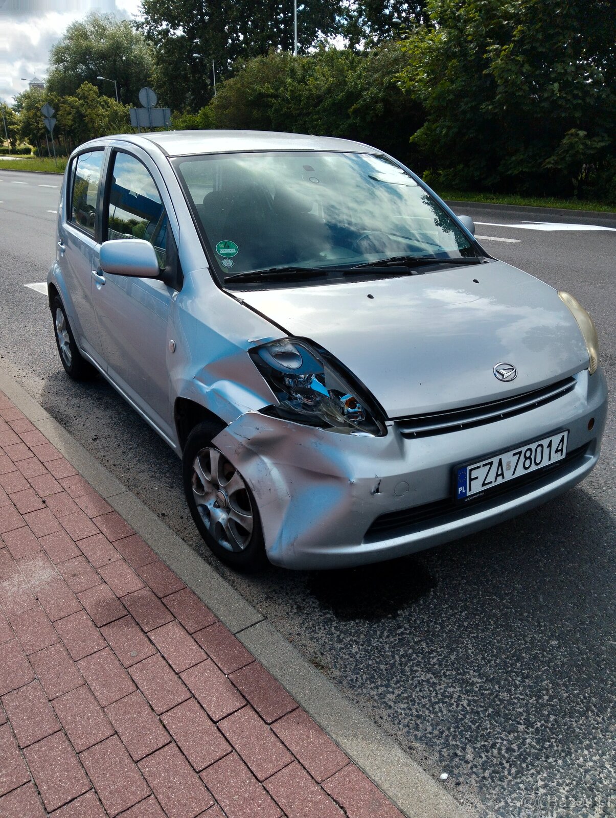 Sprzedam auto Daihatsu Sirion