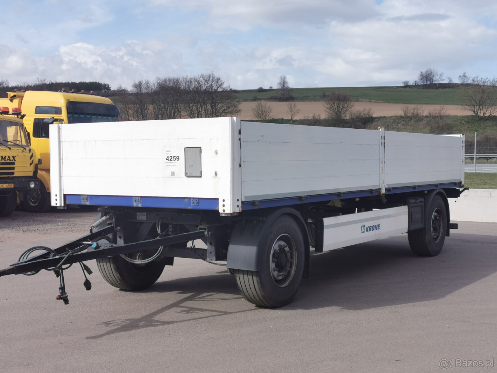 Sprzedam naczepę platformową KRONE AZ