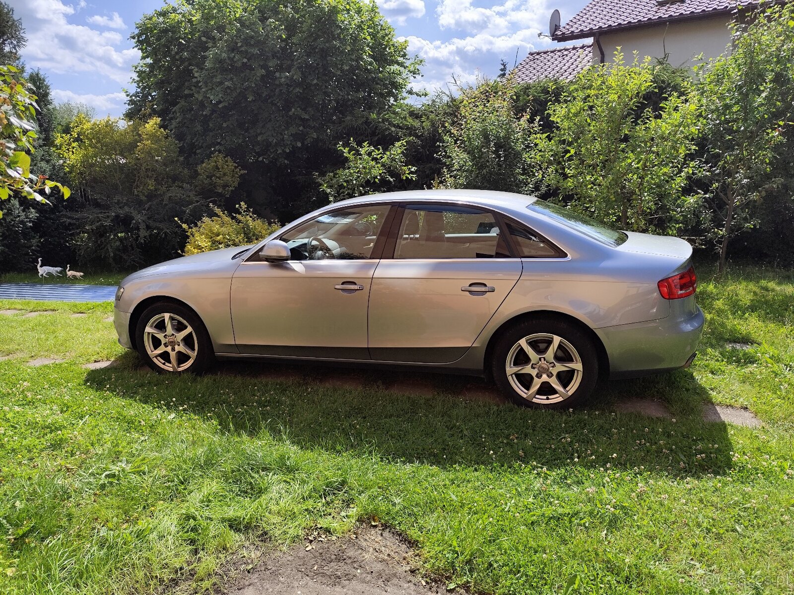 A4 b8