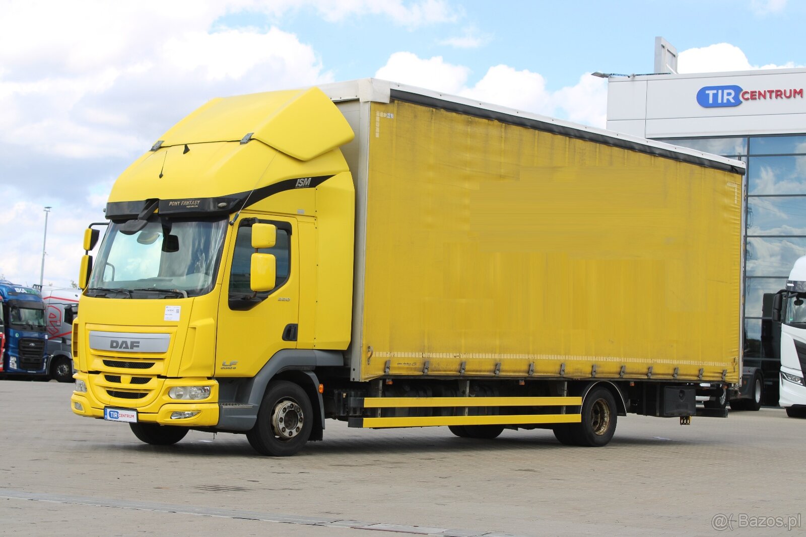 DAF LF 220FA, EURO 6, ZABUDOWA SYPIALNA