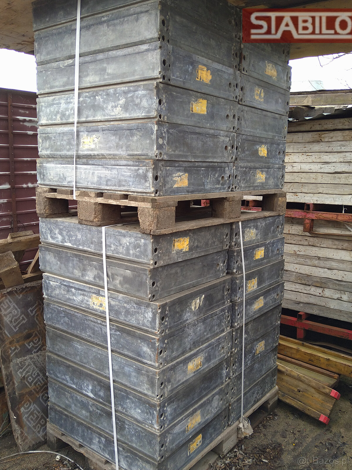 Szalunek słupowy systemu Manto Huennebeck