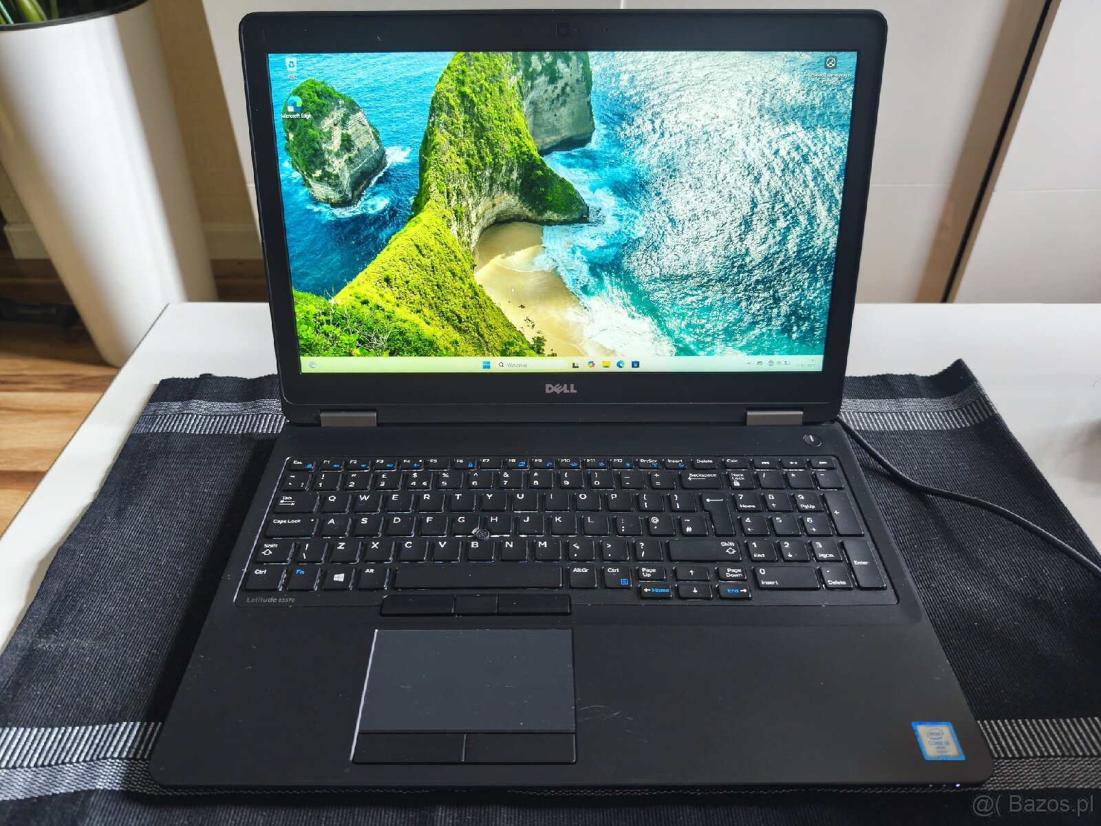 Dell Latitude E5570 | i5 • 8GB • 256GB SSD • Gotowy do pracy