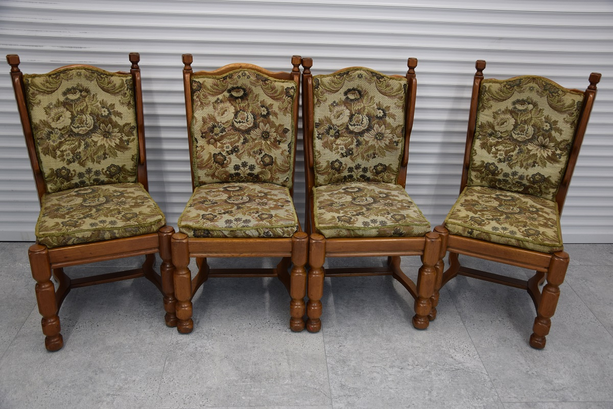 krzesła z drewna dębowego - super stan