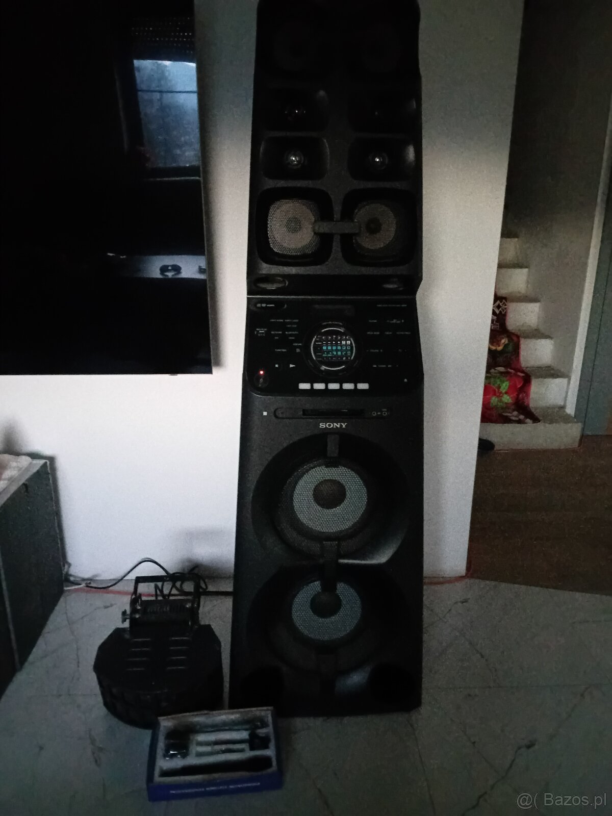 Sprzedam głosnik oswietleniem głosnik mikrofon