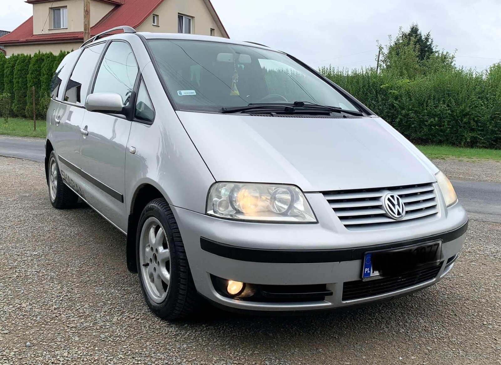 Sprzedam ładnego Sharana 7 osób ładny stan polecam