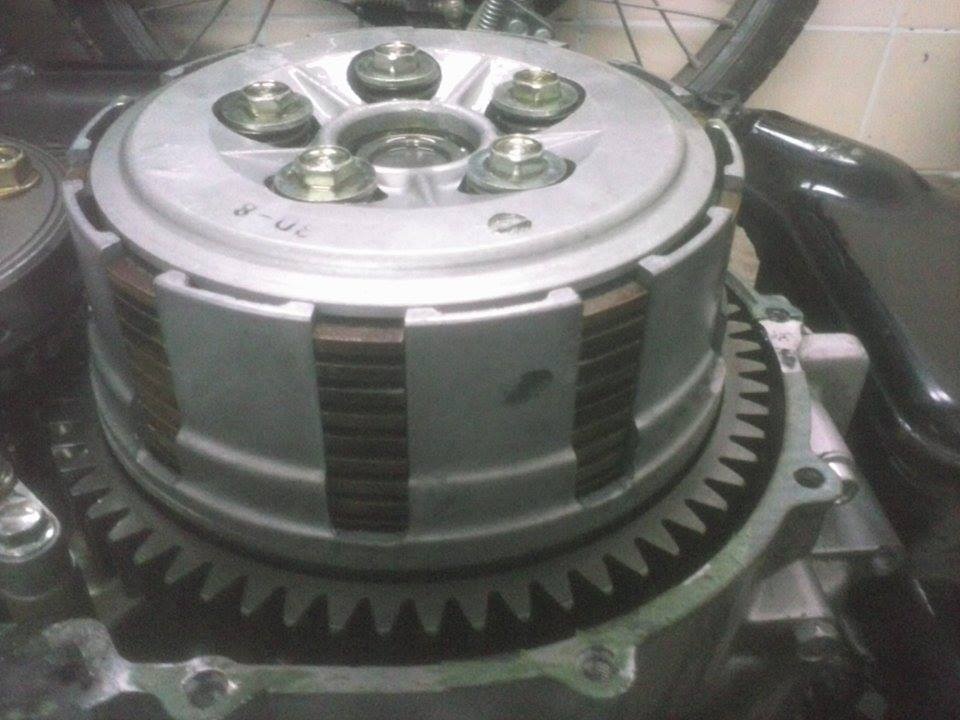 honda magna 750 ,93-03 kosz sprzęgłowy