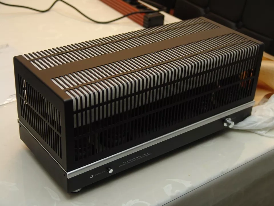 Luxman MQ-88uC ( Price : 1600 EUR )