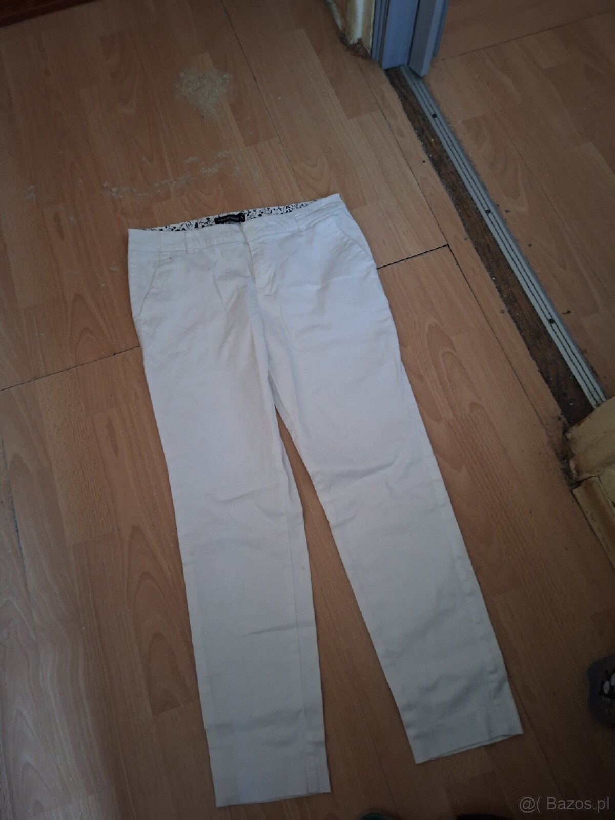 Spodnie damskie markowe rozmiar S