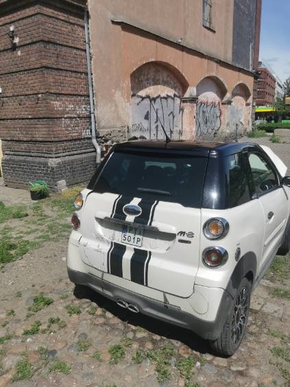 Microcar m8