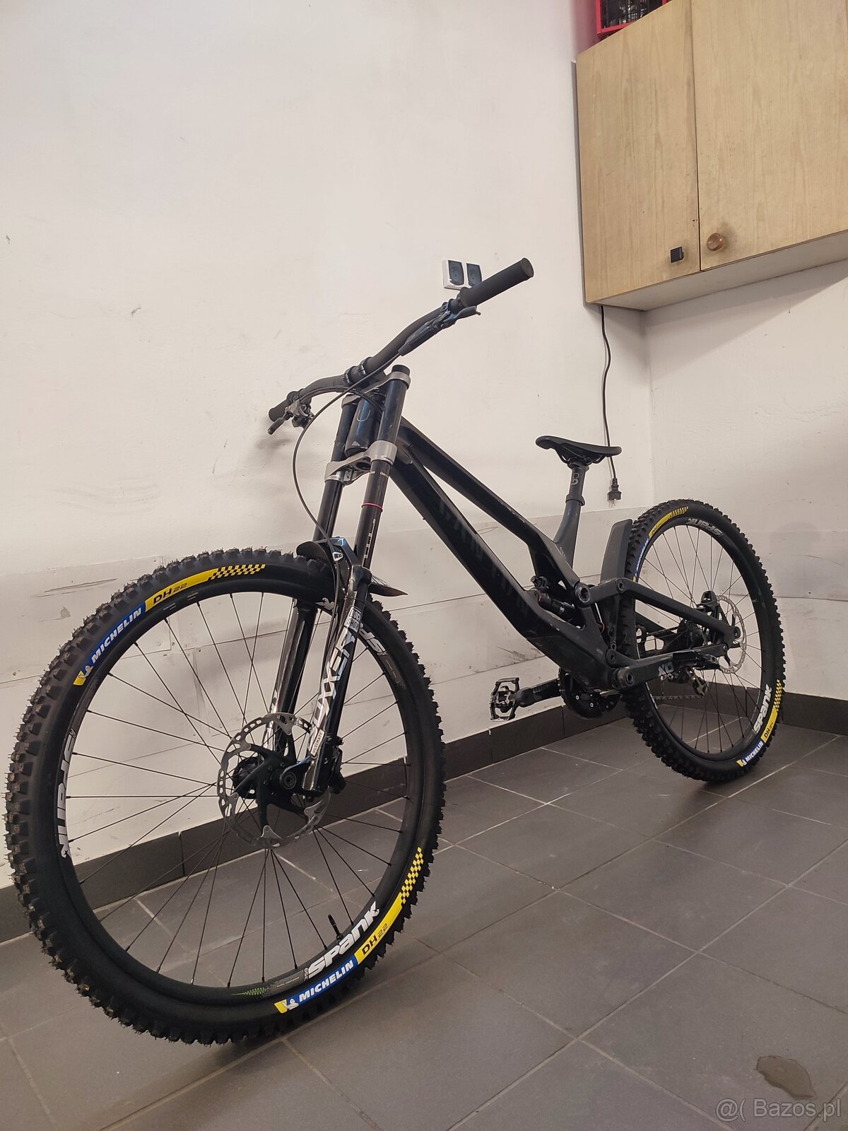 Canyon sende CFR + 2 komplety kół