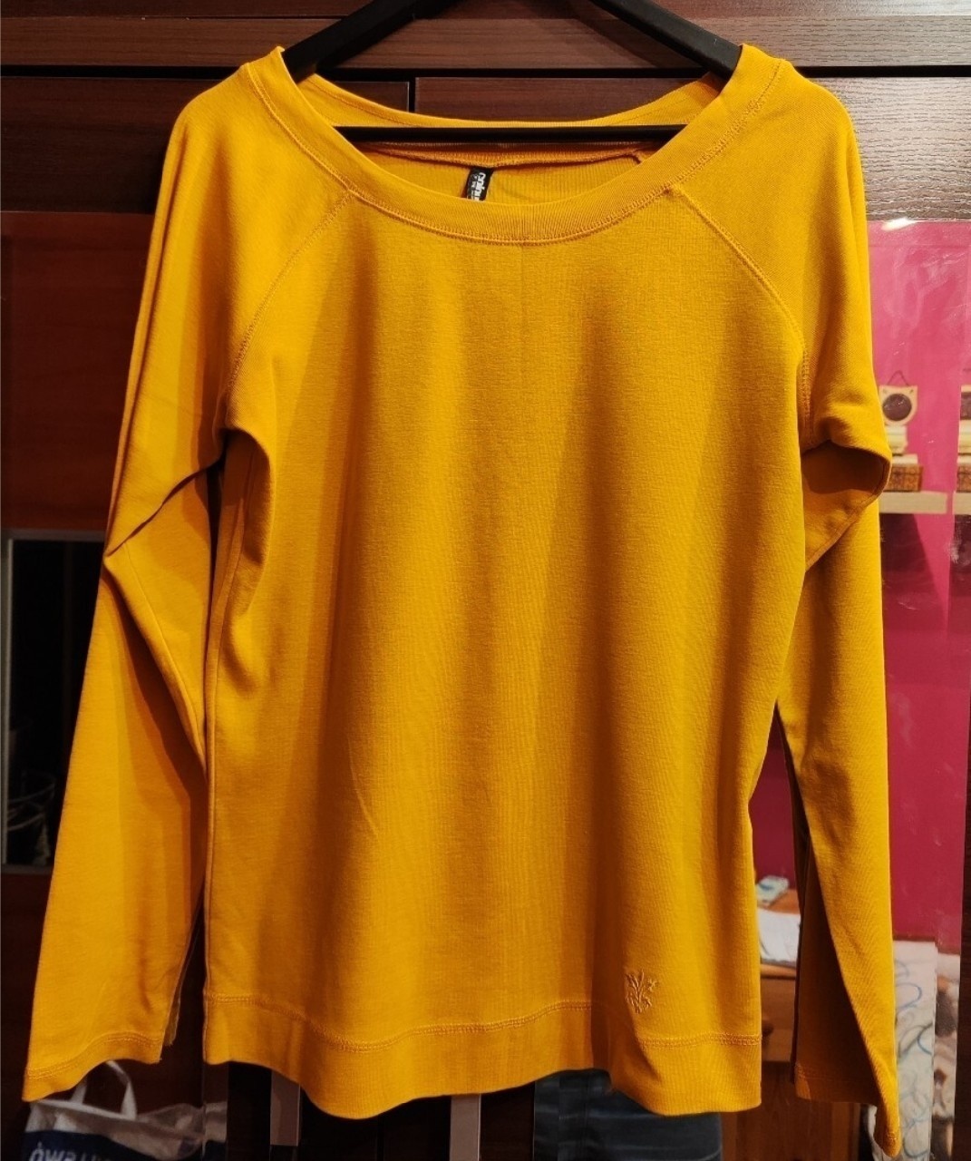 Musztarda bluzka, długi rękaw. Rozm. XL/42 COLOURS