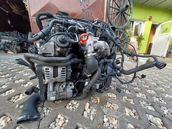 Silnik 2,0 tdi 125kw typ CBBB kompletny 011
