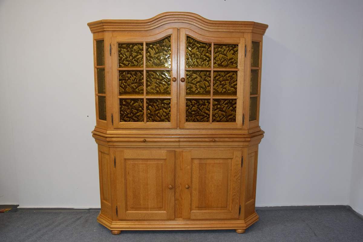 kredens z drewna dębowego - jak nowy