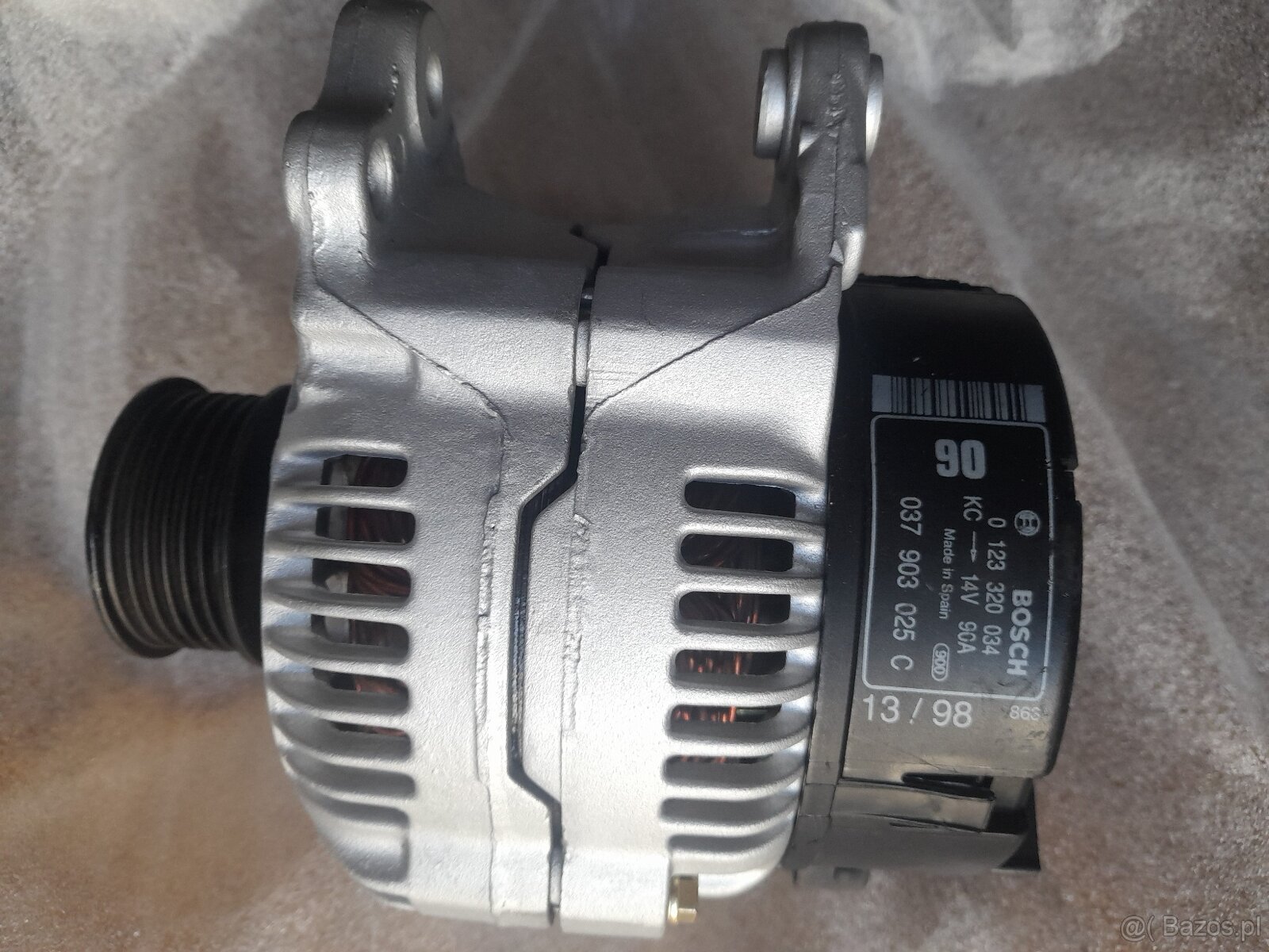 Alternator 037903025C