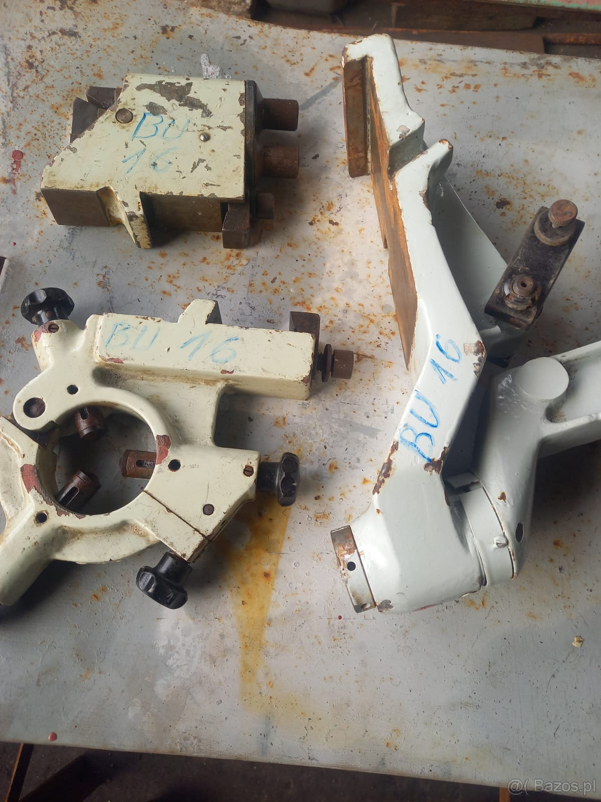 Szlifierka kłowa TOS, typ BU 16