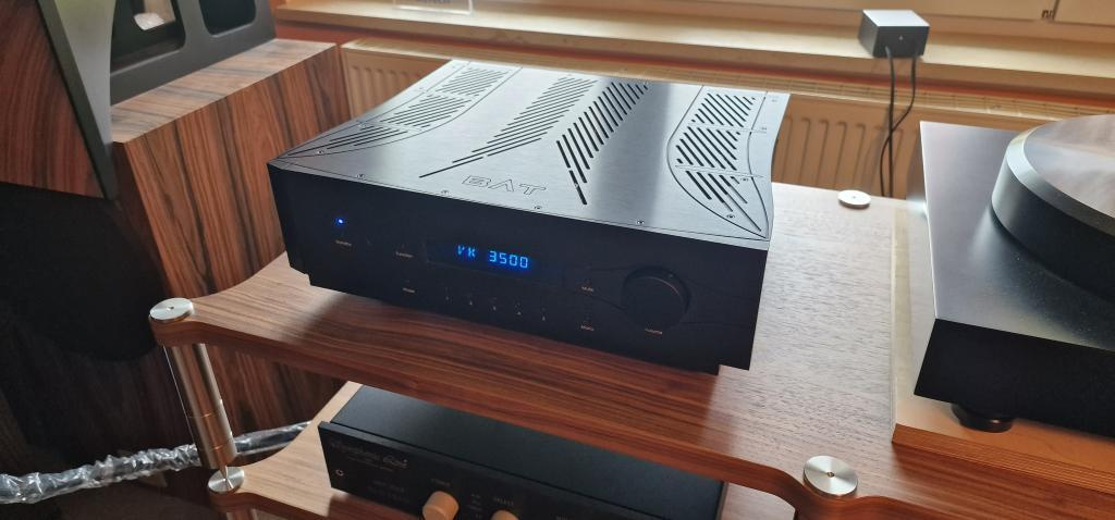 Balanced Audio Technology BAT VK3500