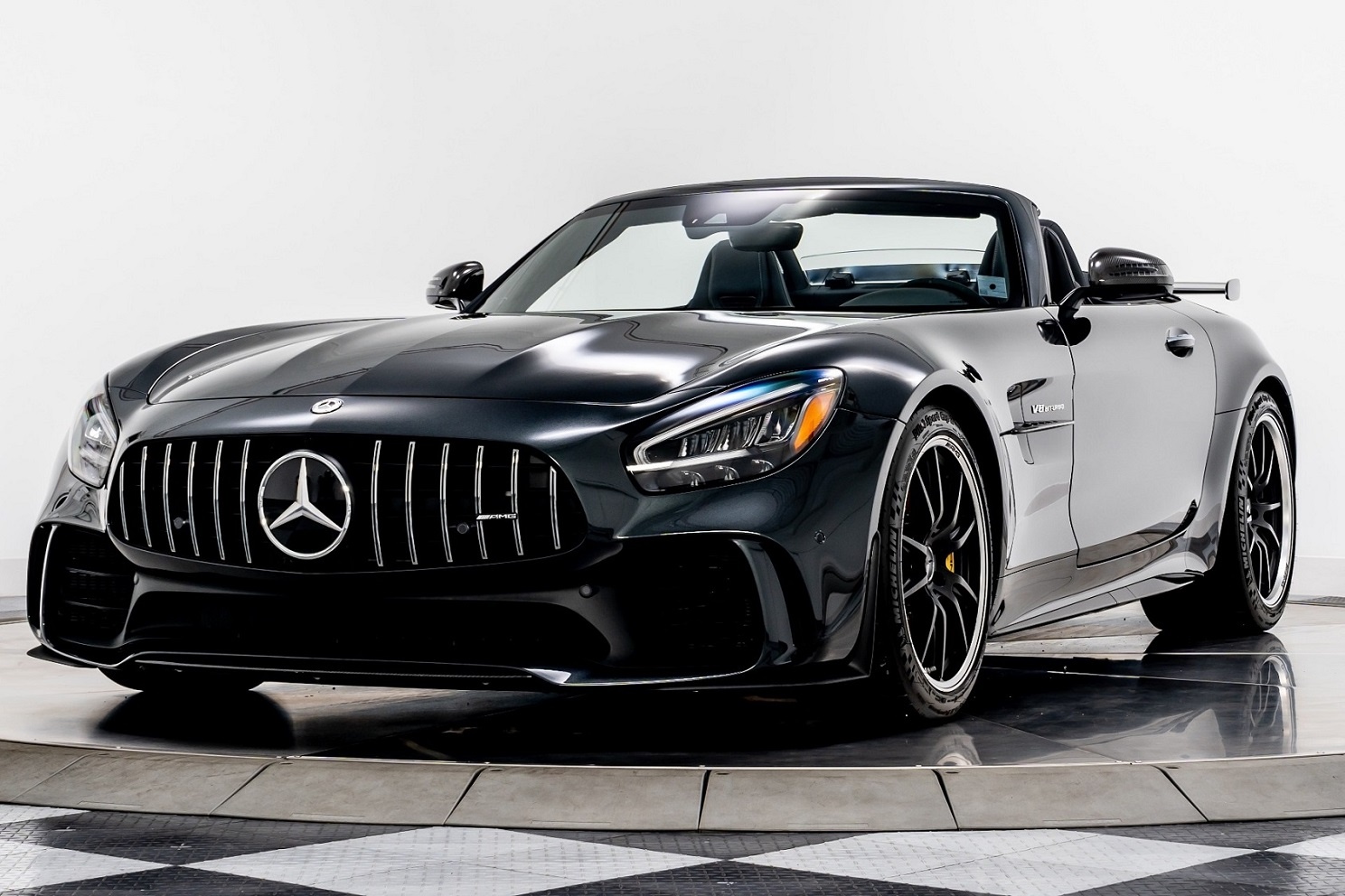 Mercedes AMG GT63 Roadster V8 biturbo 4Matic moc 1100KM WK1