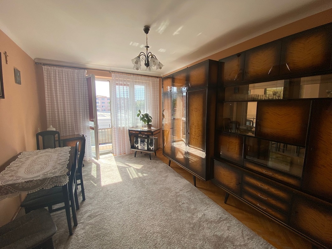 2 pokojowe mieszkanie, 34m2, balkon, III piętro, Kaliniec