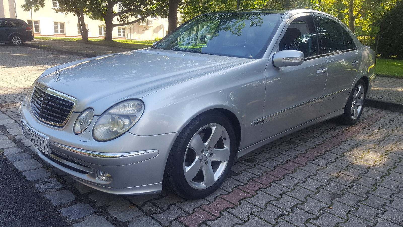 Mercedes W 211 B.Zadbany
