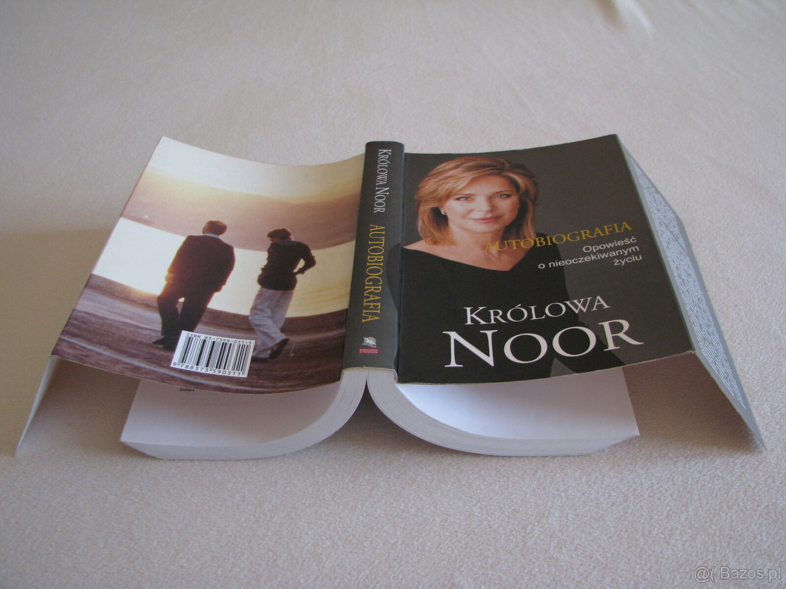 Królowa Noor Autobiografia Opowieść o nieoczekiwanym życiu - 10