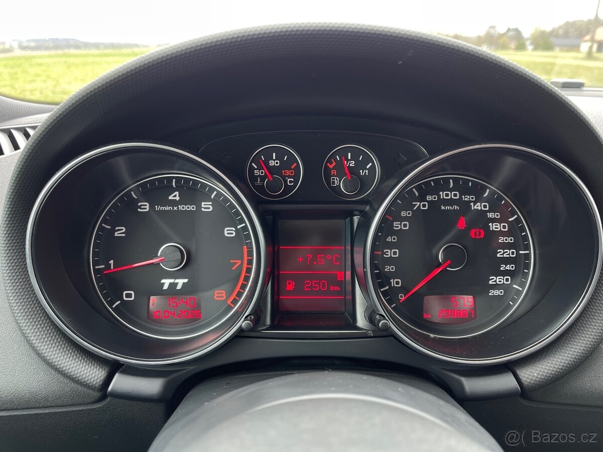 Audi TT II 2.0 TFSI 147 kW - 10