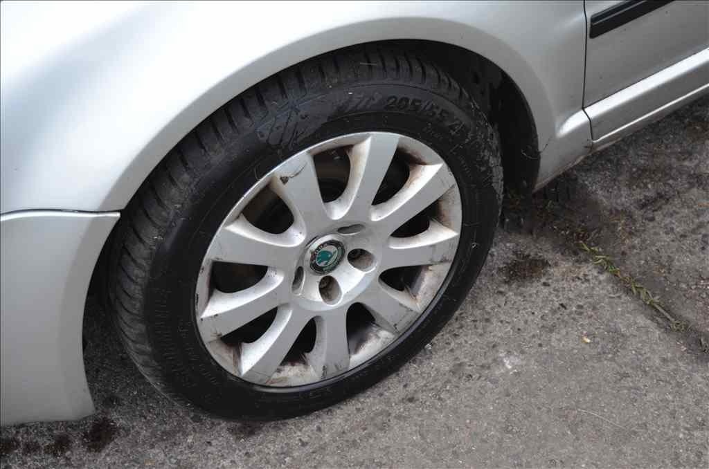 Škoda Superb 2,5 TDI, 2007, 336 tys. km - 10
