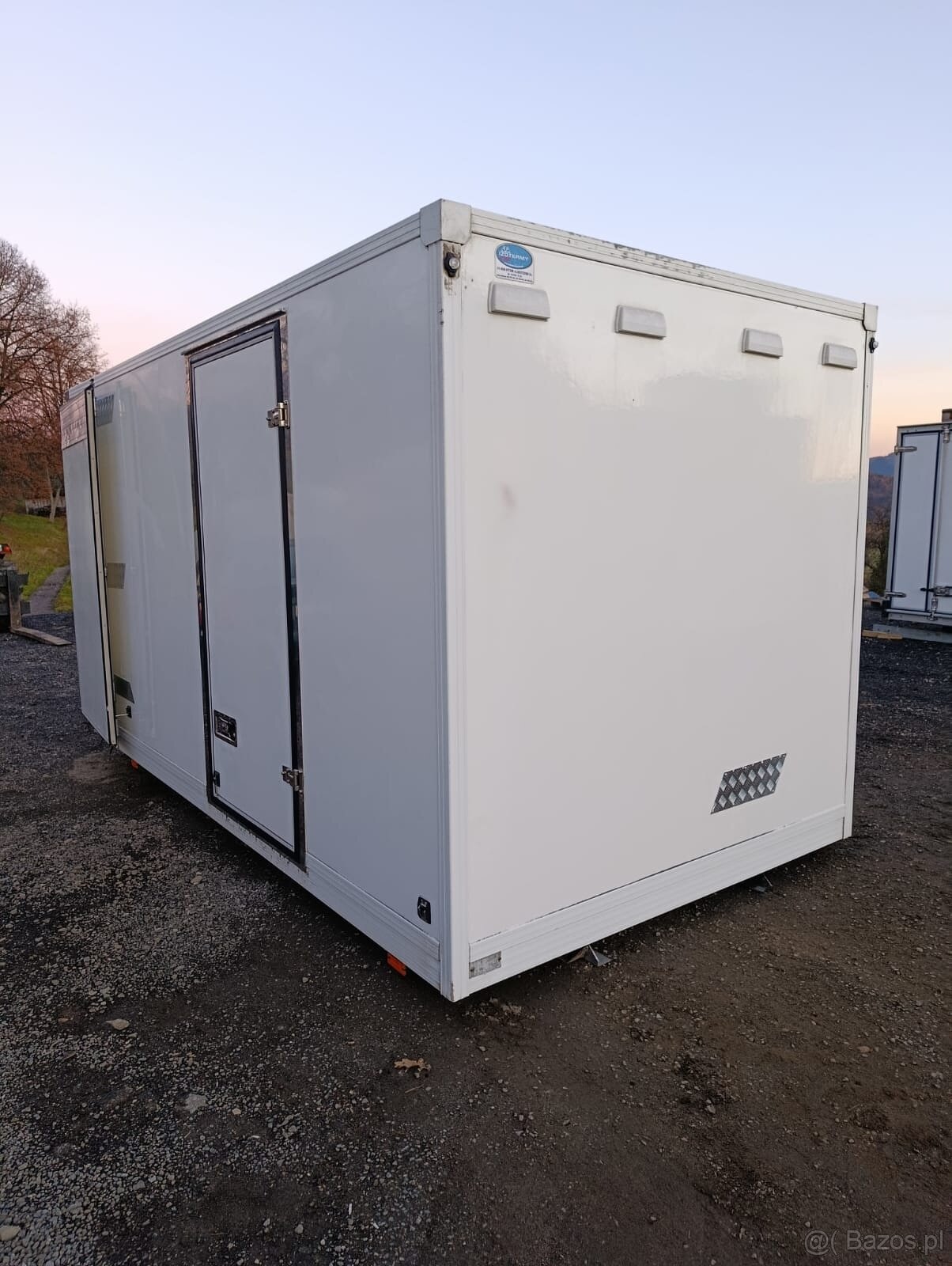 Kontener Izotermiczny / Kontener Magazynowy / Magazyn / K198 - 10