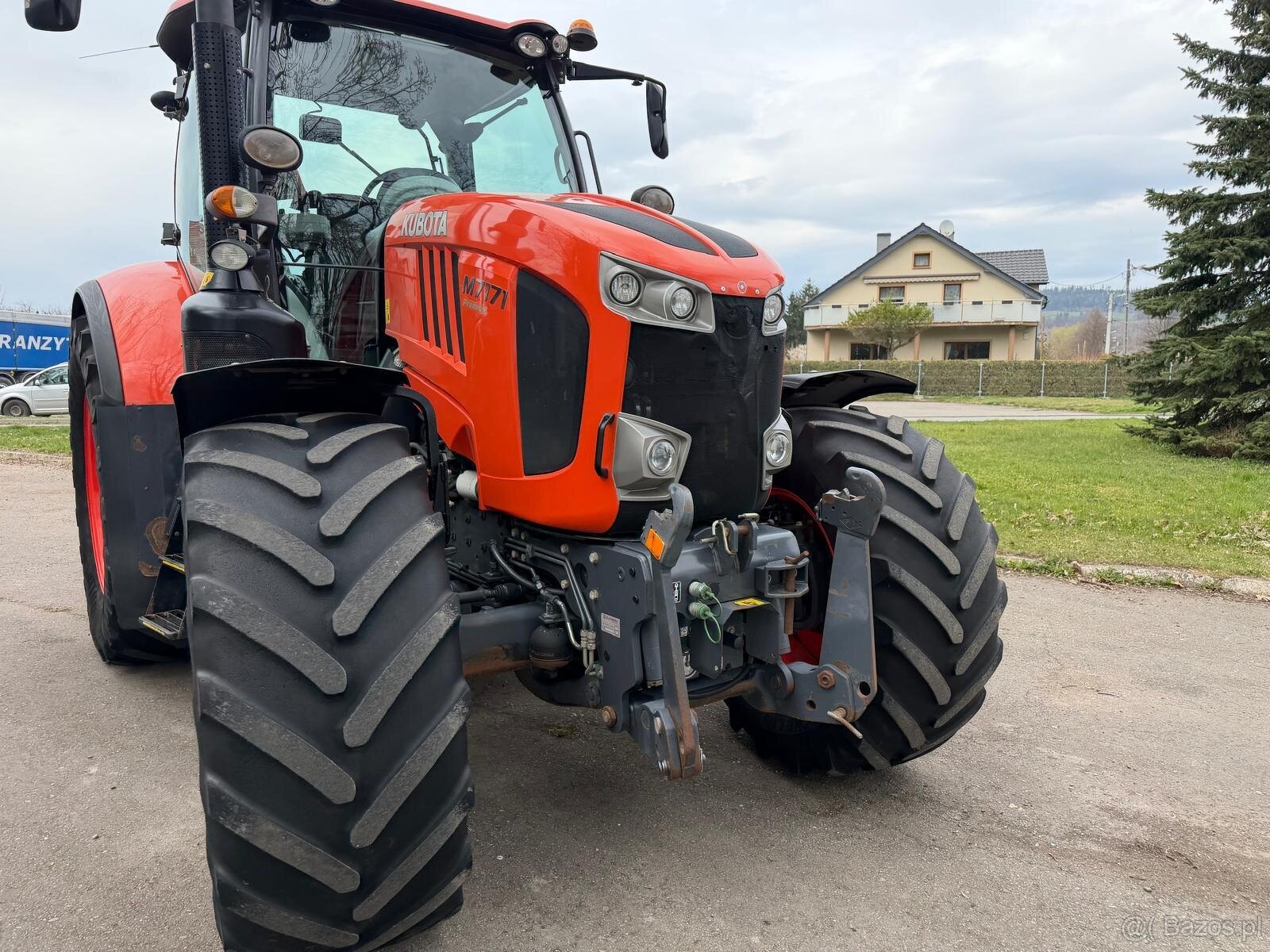 Ciągnik rolniczy Kubota M7171 Premium Power Schift - 10