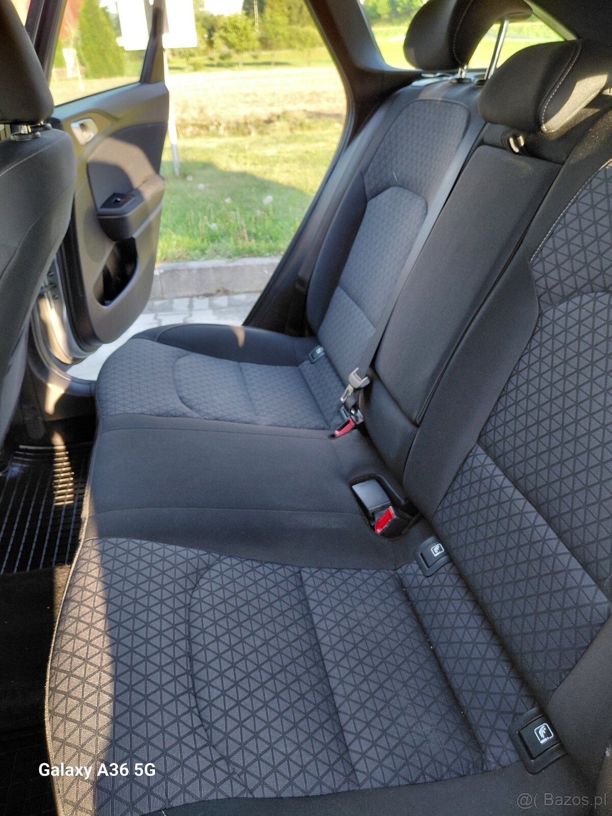 Sprzedam kia ceed 1.6 CRDi mHEV M - 10