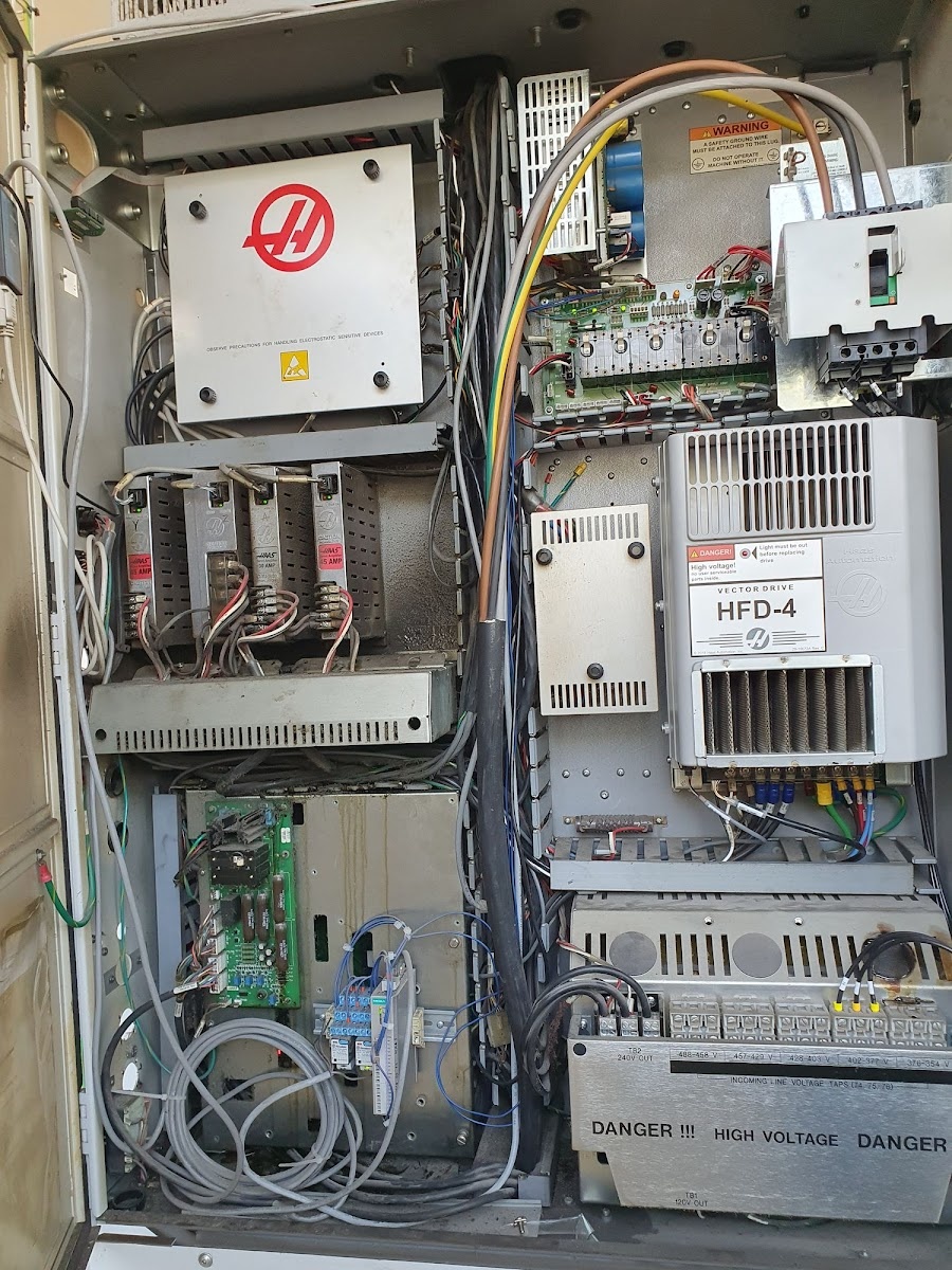 Haas Automation VF-3YT/50 - Centrum obróbcze Pionowe - 10