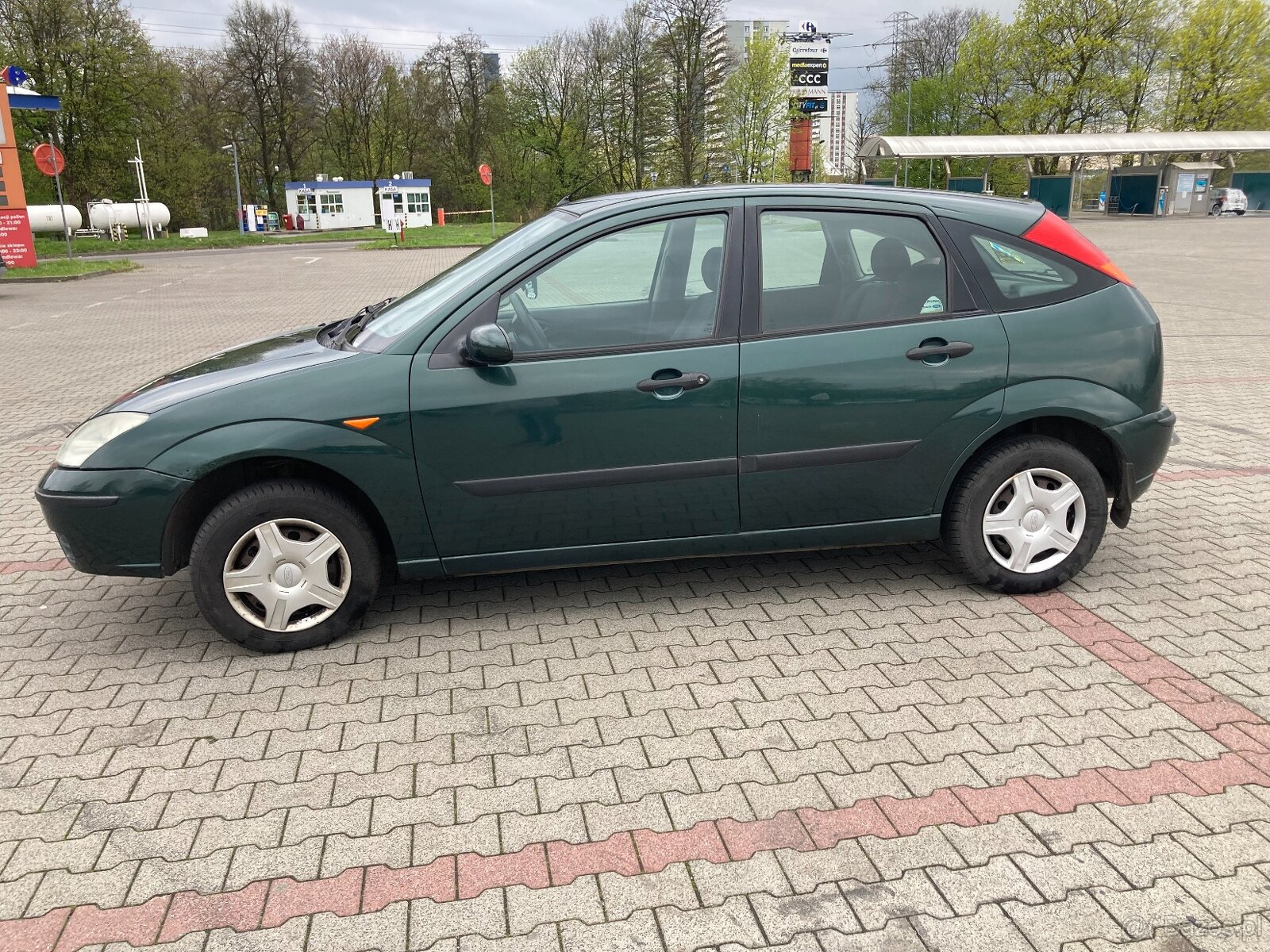 Focus 1.6 benzyna - 10
