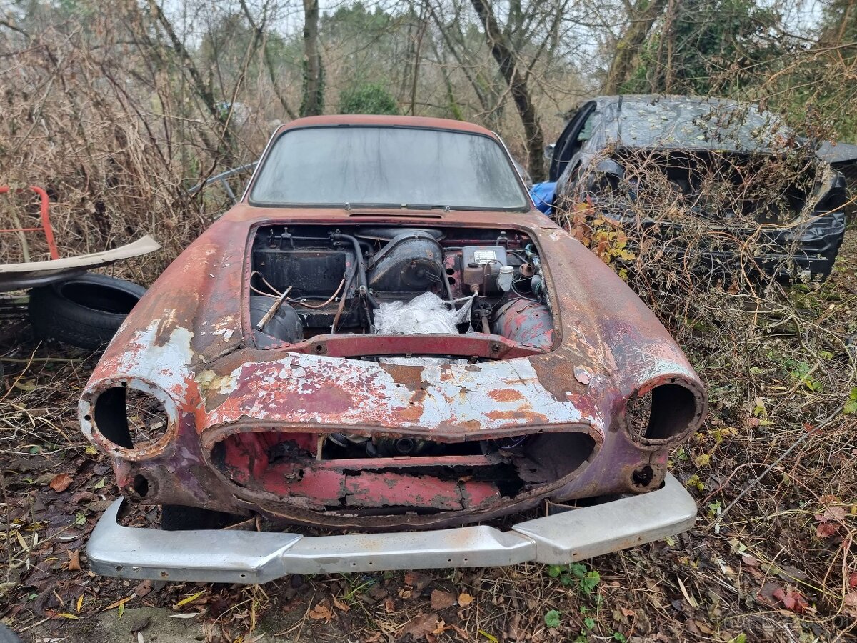 Volkswagen Ogórek, Rolls Royce, Mustang, Volvo, Triumph - 10