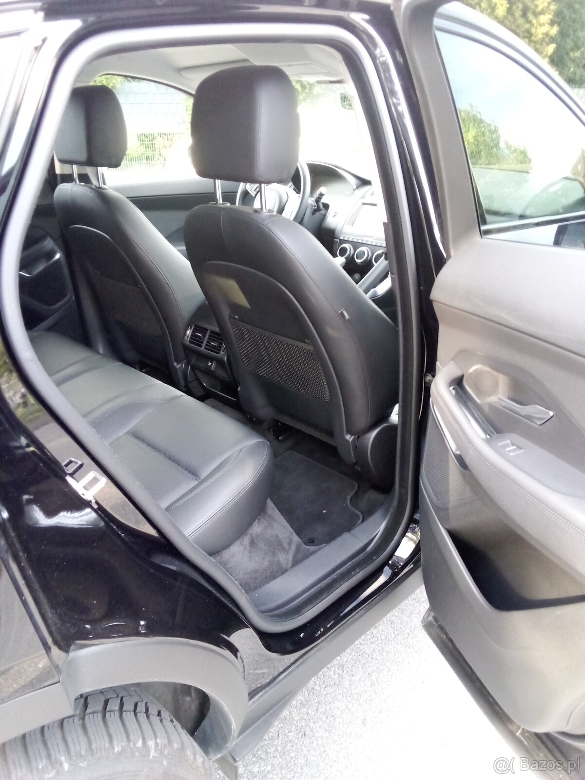 Sprzedam Jaguar e-Pace - 10