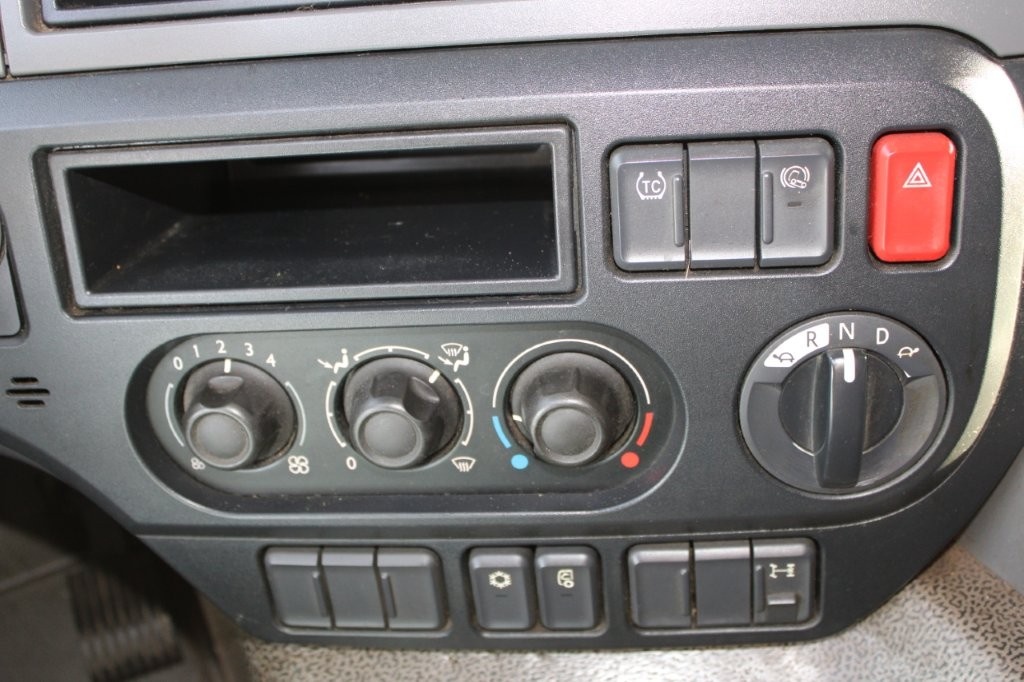 DAF CF 310 FA EURO 6 - 10