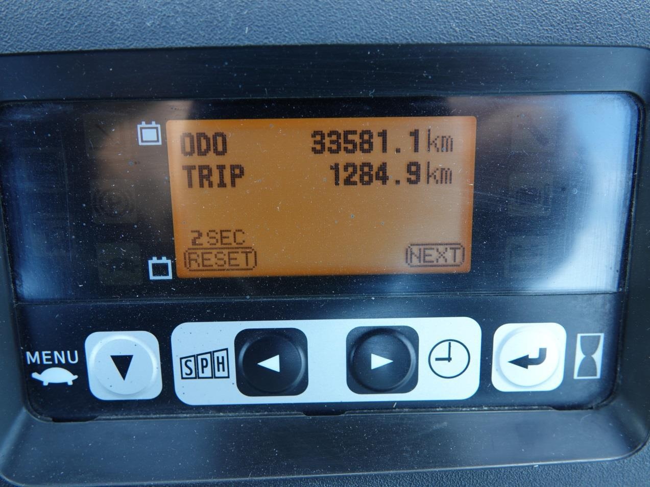 Wózek widłowy unoszący Toyota 8FBMT15 (Traigo 15) - 10