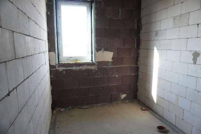 Nieruchomość gruntowa z domem w trakcie realizacji - 10