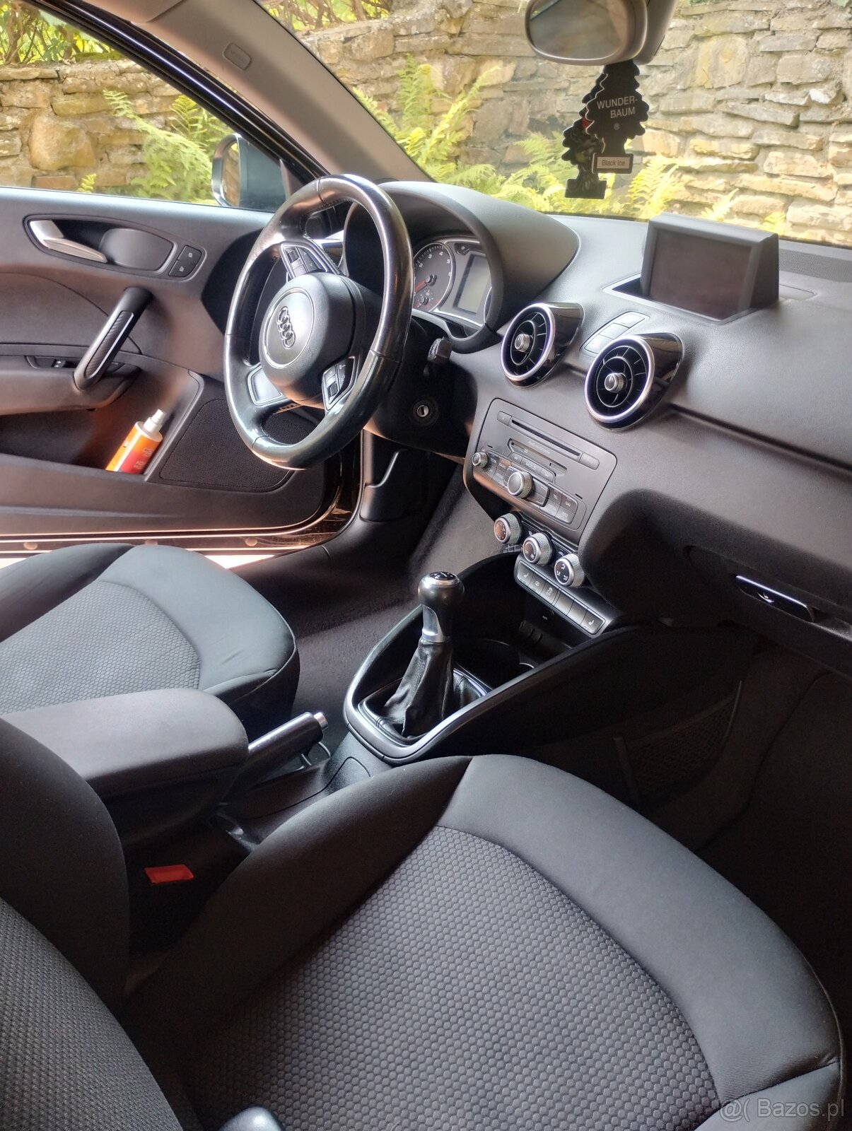 Audi A1 benzyna 2011 - 10
