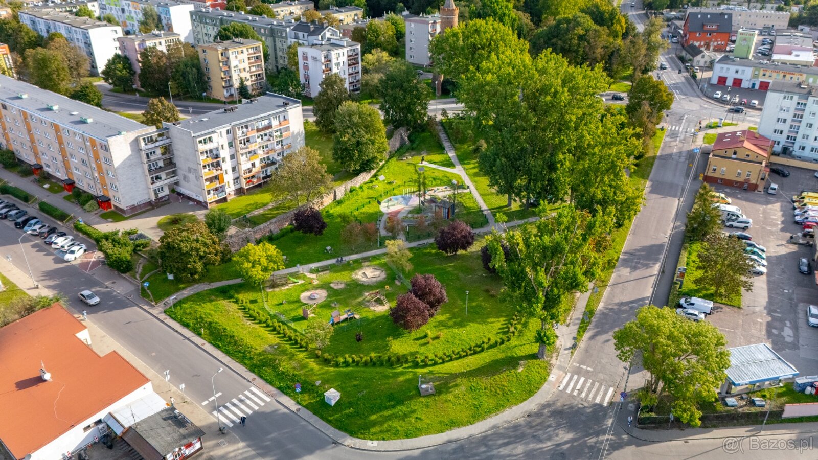 4 pokoje, balkon + piwnica w centrum Gryfina. - 10