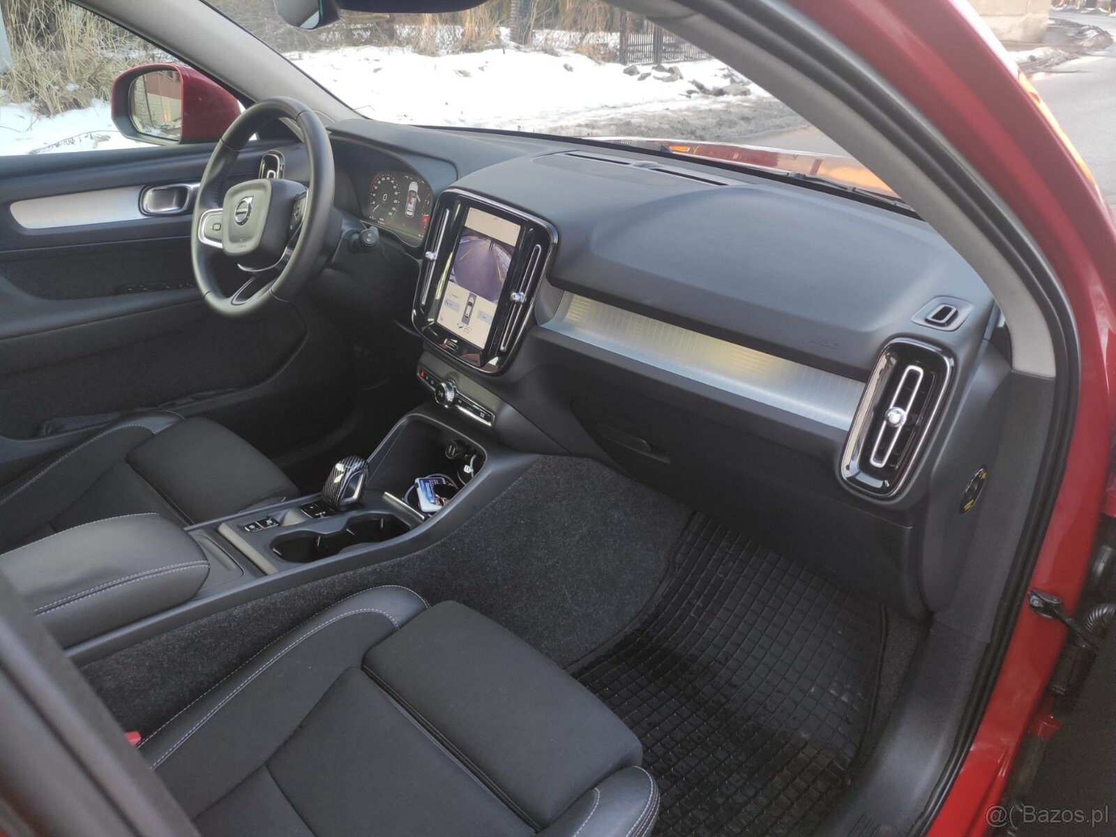 Sprzedam Volvo xc40 2019 - 10