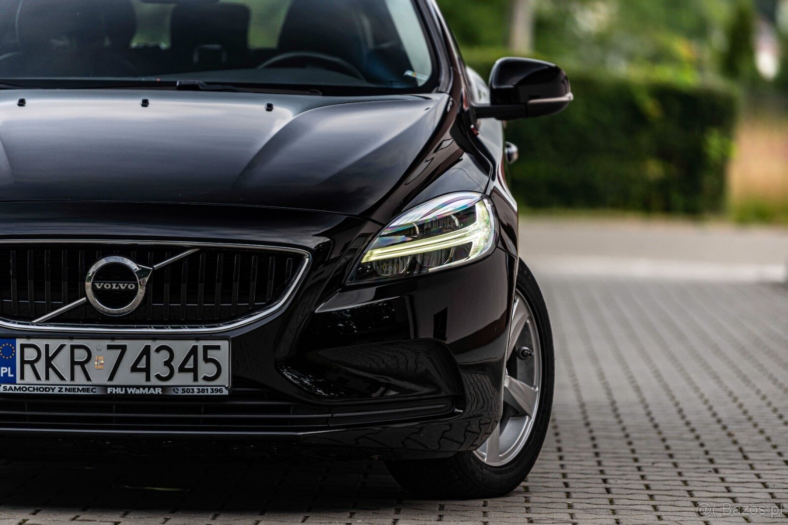 VOLVO V40 - 10