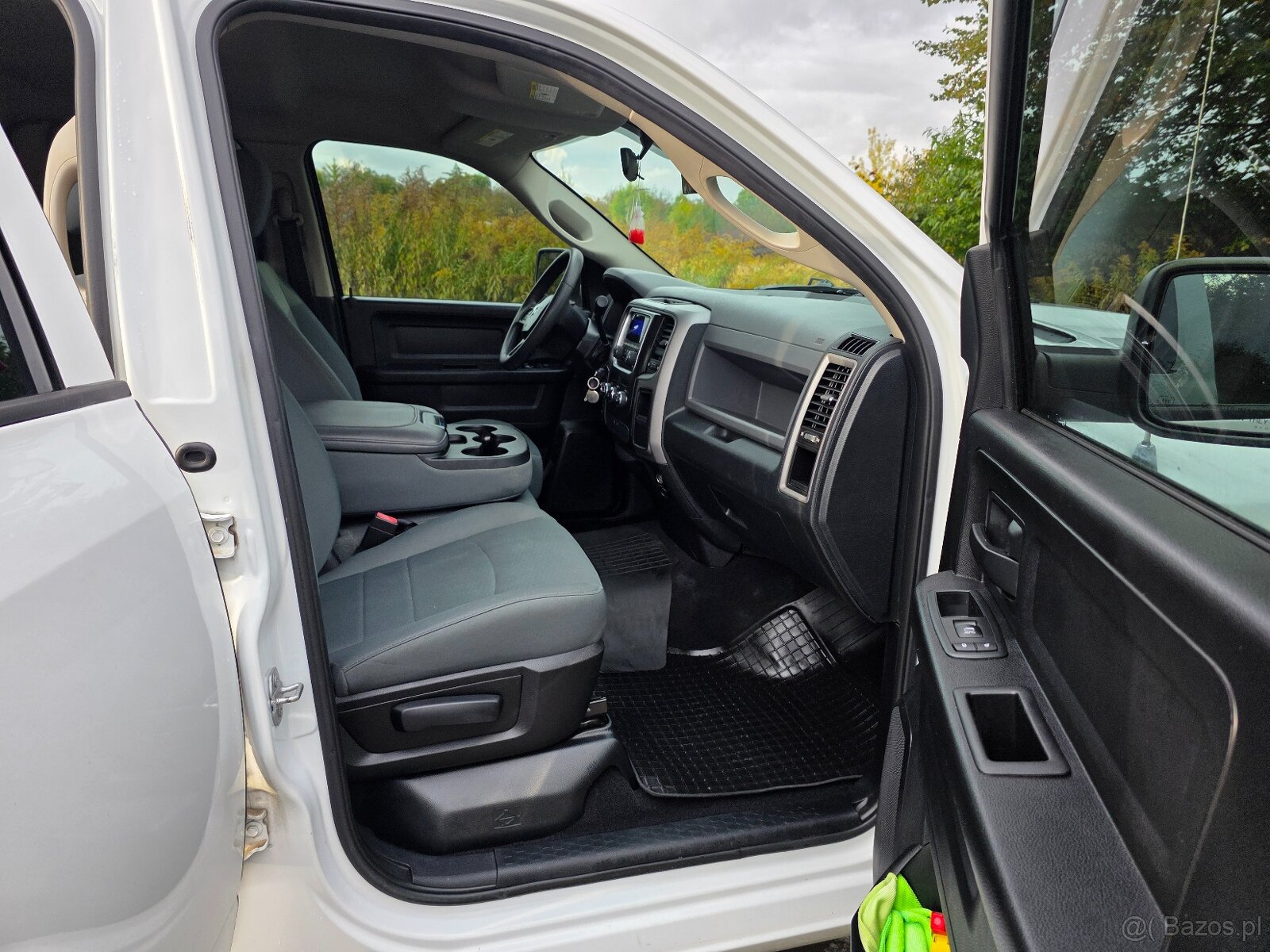 Dodge ram 1500 4x4 5.7 hemi LPG 2016r. - 10